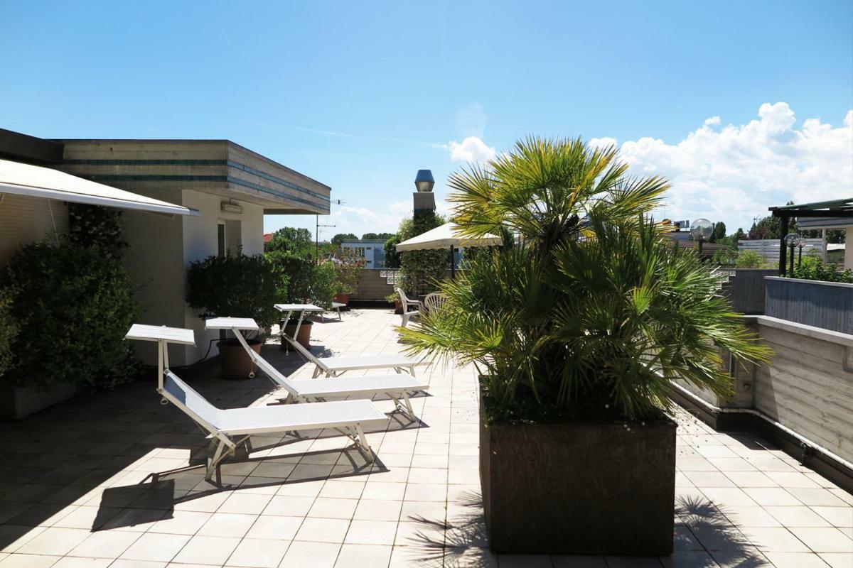 Hotel Numi & Medusa 3*